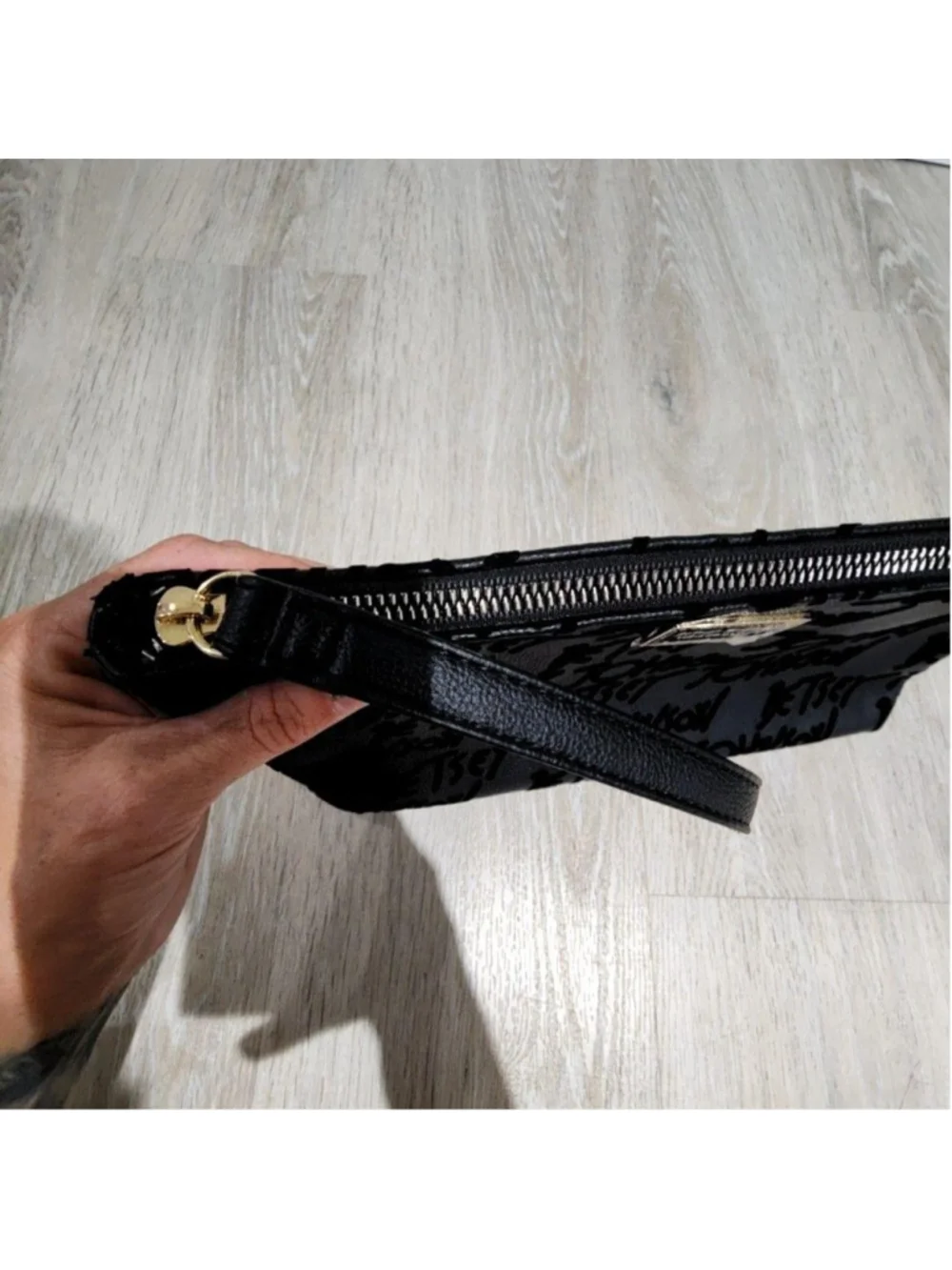 Betsey Johnson Clutch Bag Womens Small Black Logo Wristlet Faux Leather Zip